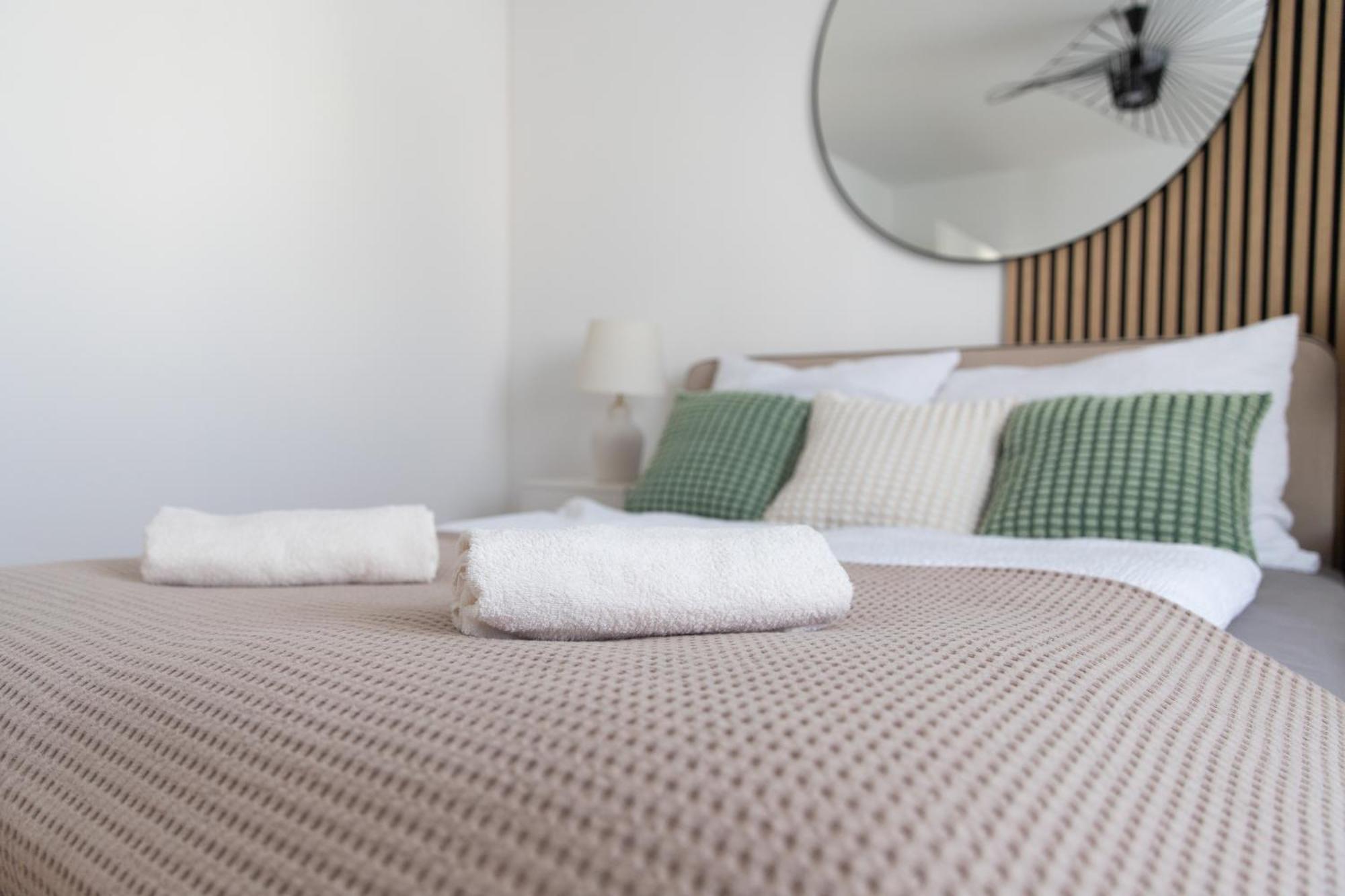 Stylish Apartments - 3 Min To U1 Kagraner Platz Viena Exterior foto